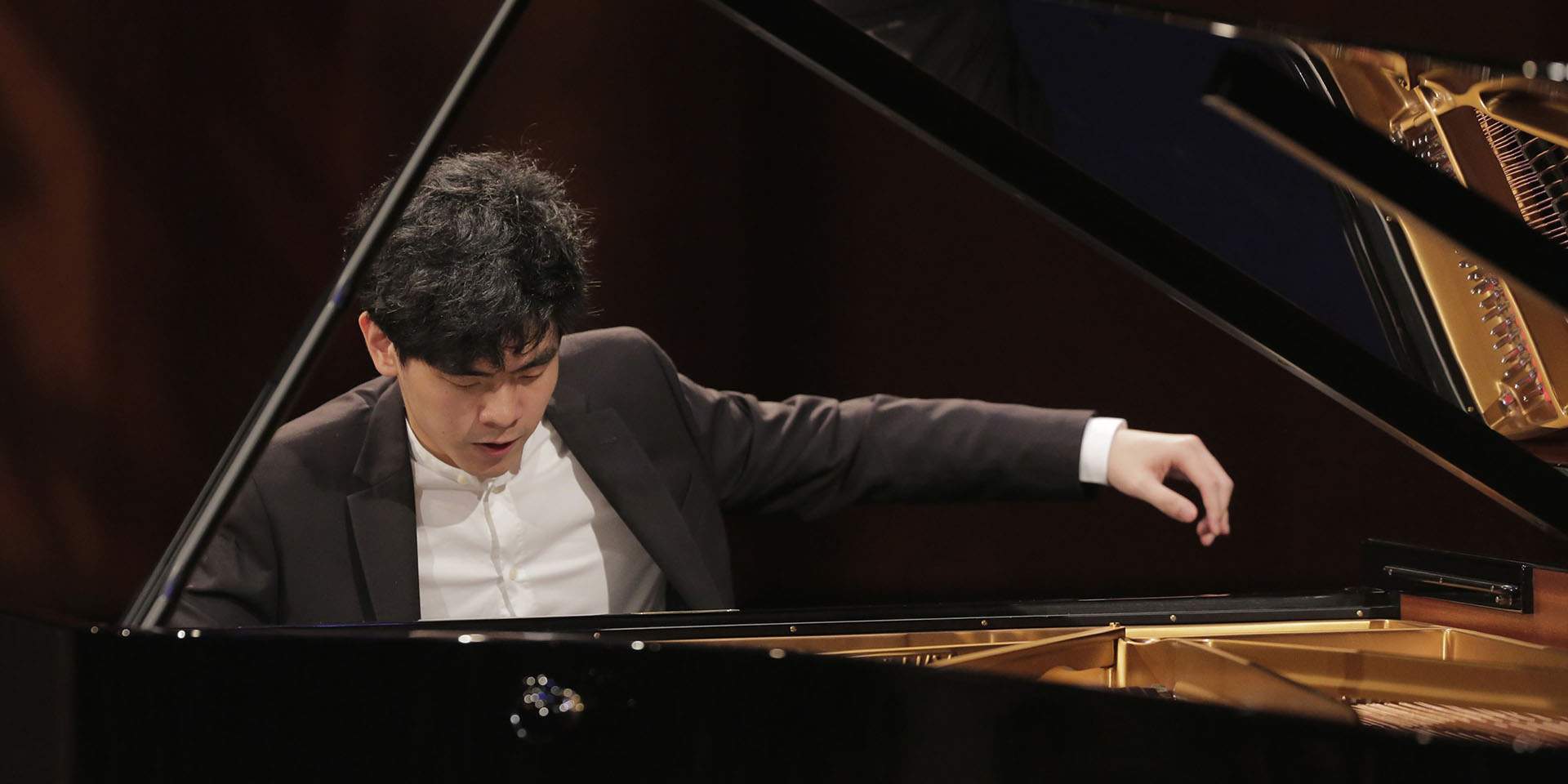 <p>Oct 1 – Daniel Hsu, piano</p>