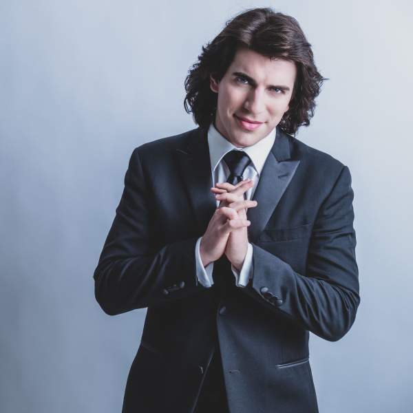 20250708_IKIF_Llewellyn_S%C3%A1nchez-Werner_1200x1200_1