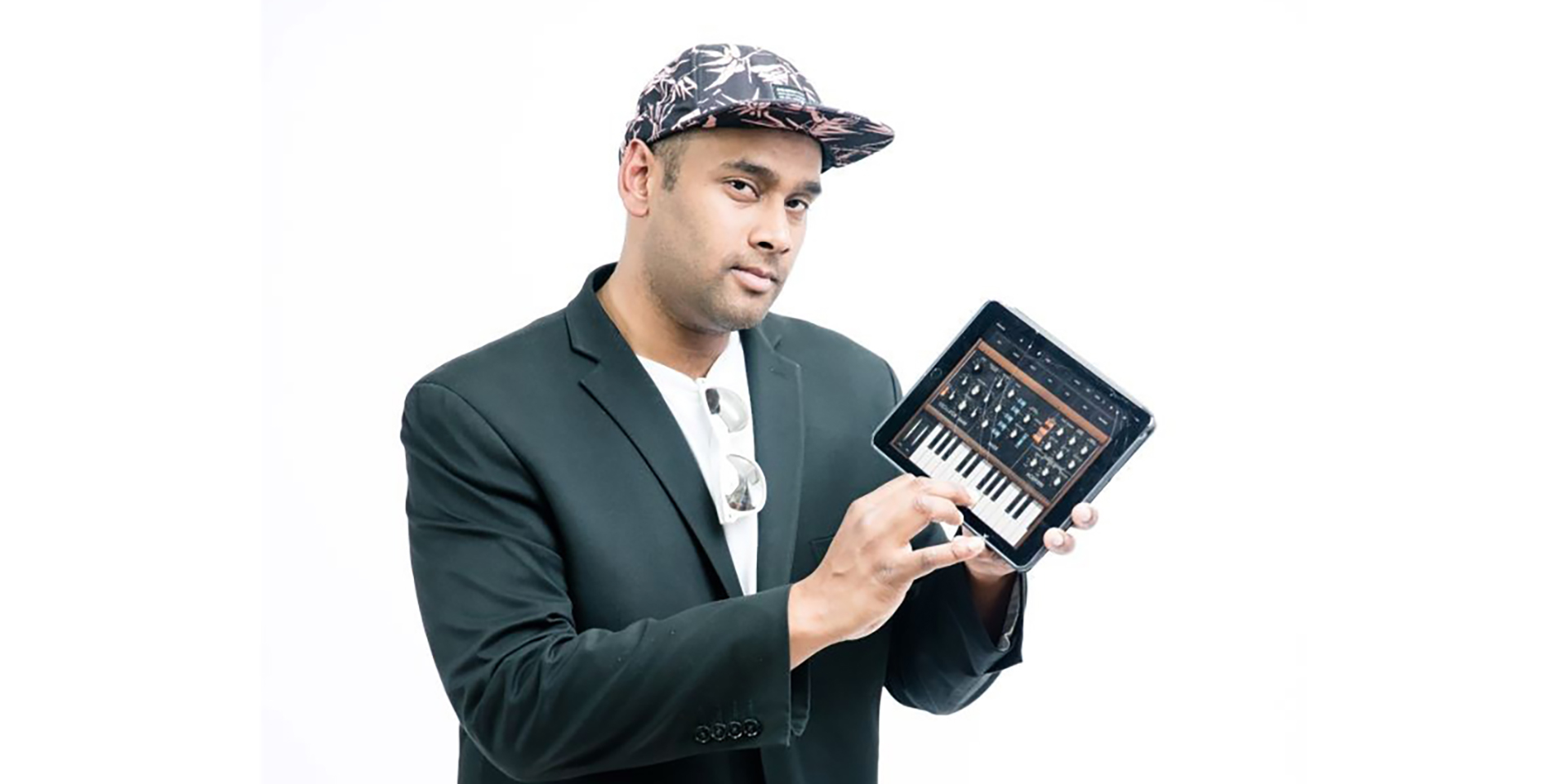 June 6 – Mikael Darmanie, piano