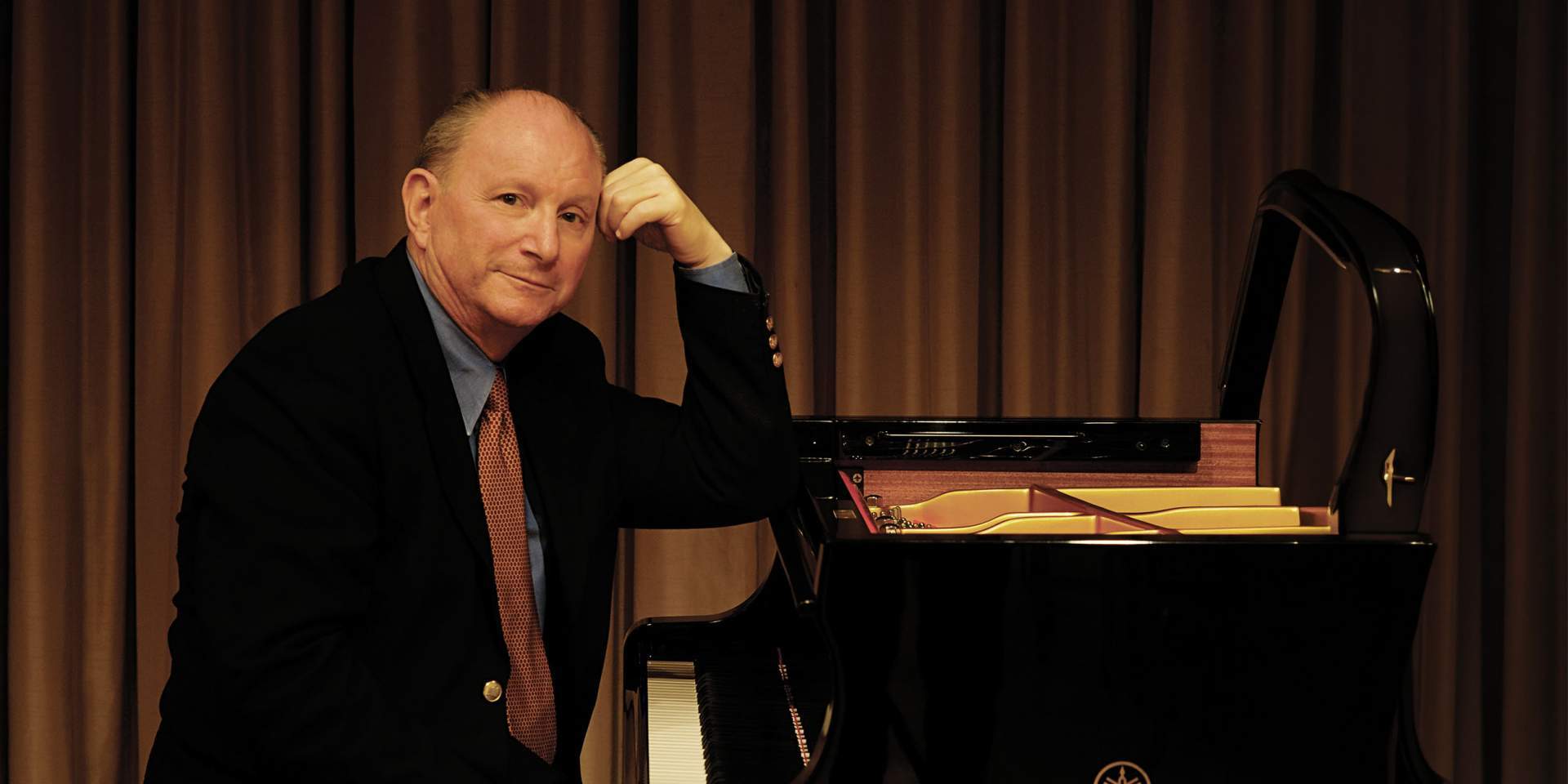 Jerome_Rose_2520x1260_2