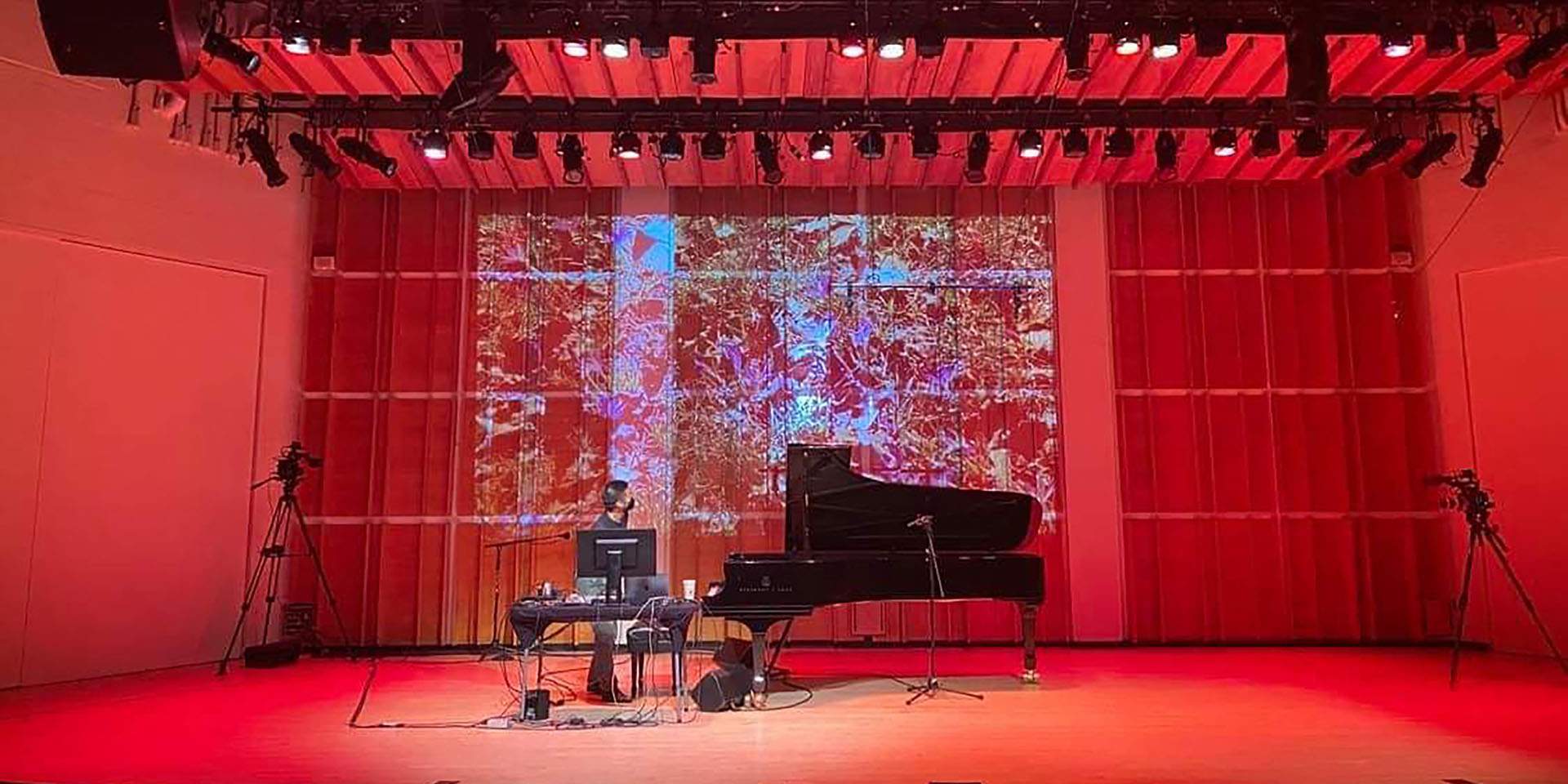 <p>Conrad Tao, piano</p>